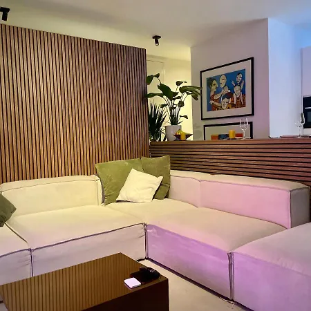 New Modern Studio